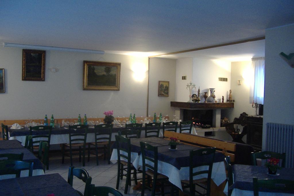 Hotel Ristorante Vittoria San Fedele Intelvi Eksteriør bilde