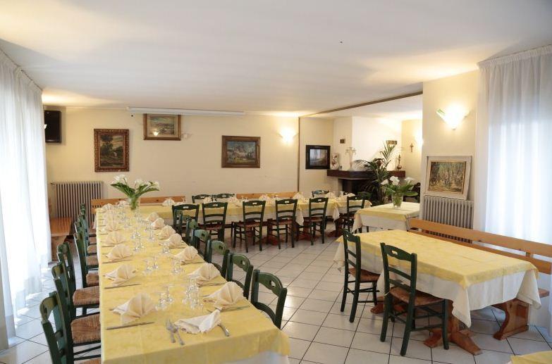 Hotel Ristorante Vittoria San Fedele Intelvi Eksteriør bilde